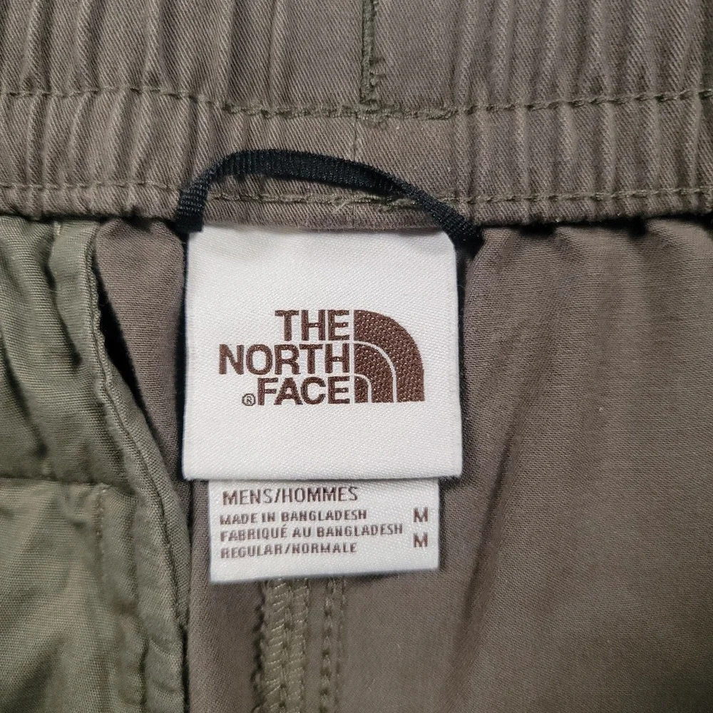 The North Face Men Field Utility‎ Shorts Medium Brown 6